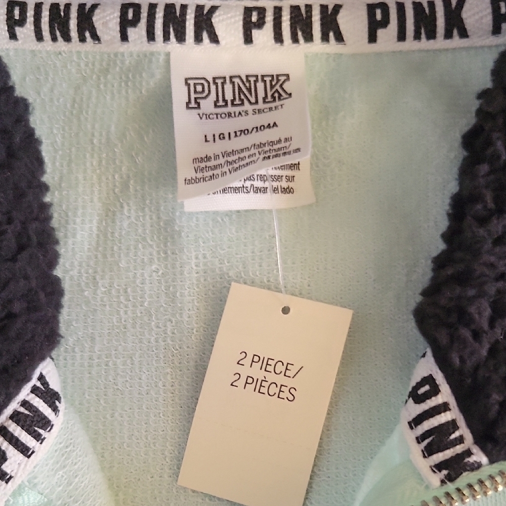 🆕️2018 VS PiNk 2pc Set.$118 - Picture 8 of 11